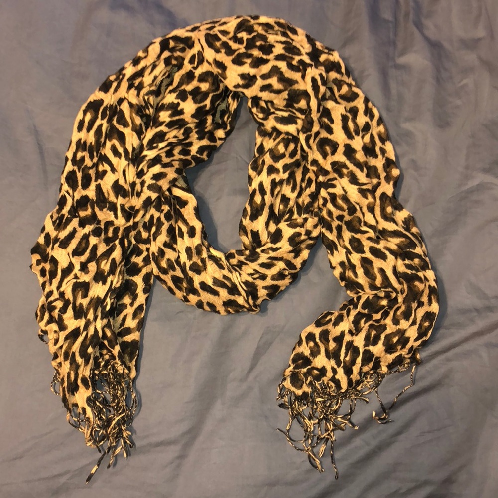 cheetah print target scarf
